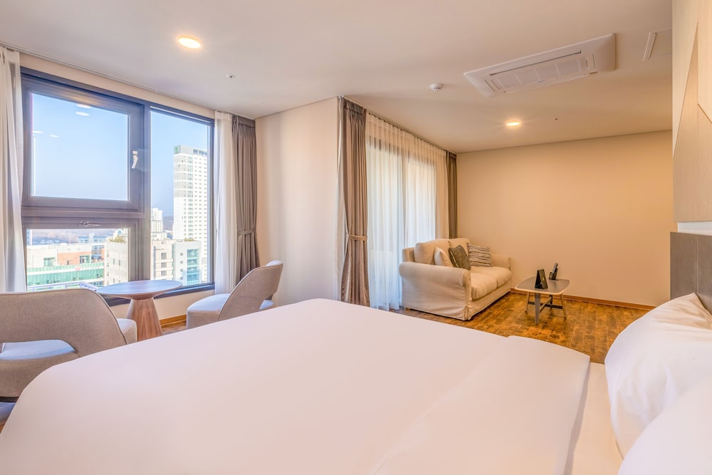 Family Suite - Photo 4