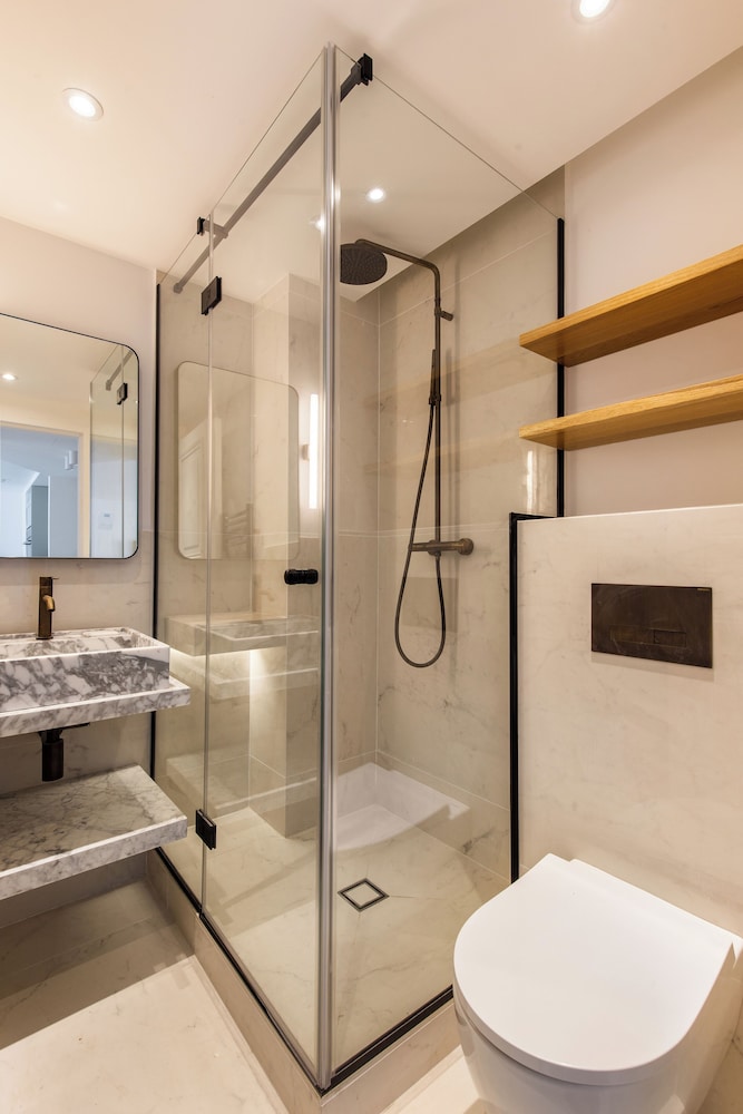 Executive Apartment, 3 Bedrooms, Balcony, City View