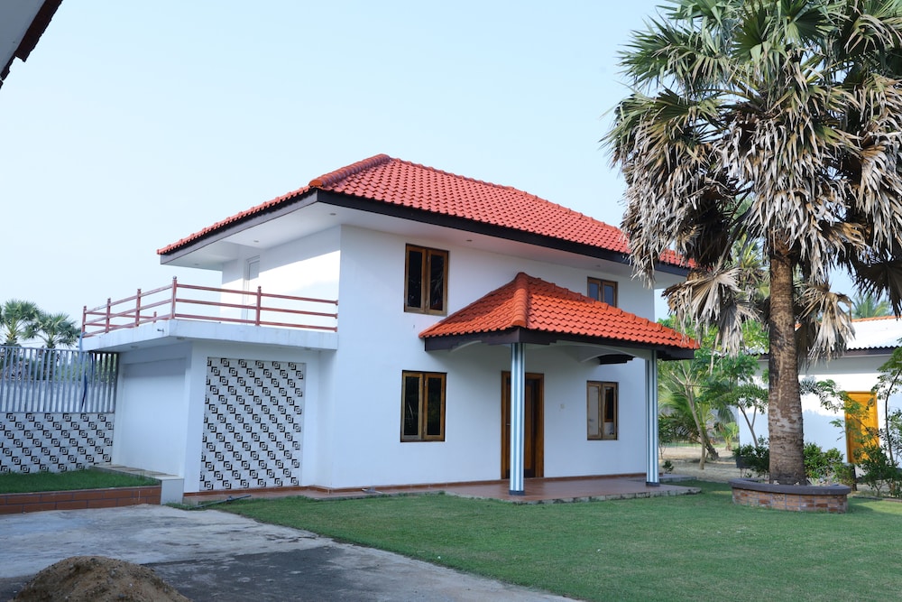 Deluxe Villa, Garden View