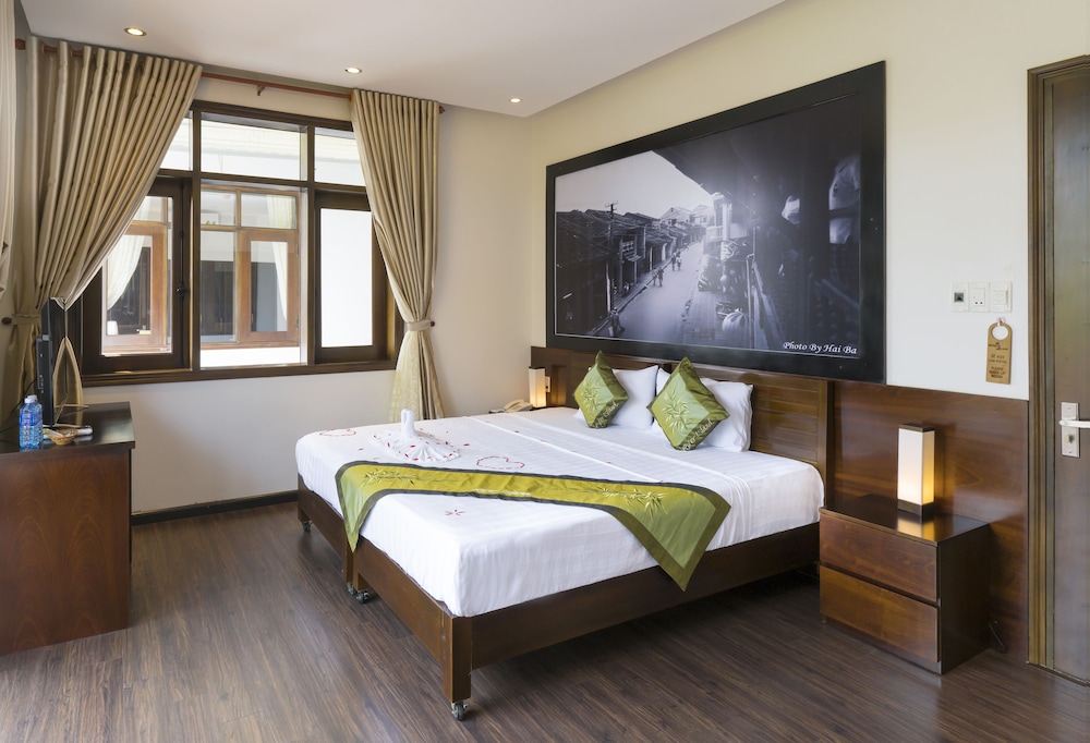 Superior Double Room, Balcony, Garden View
