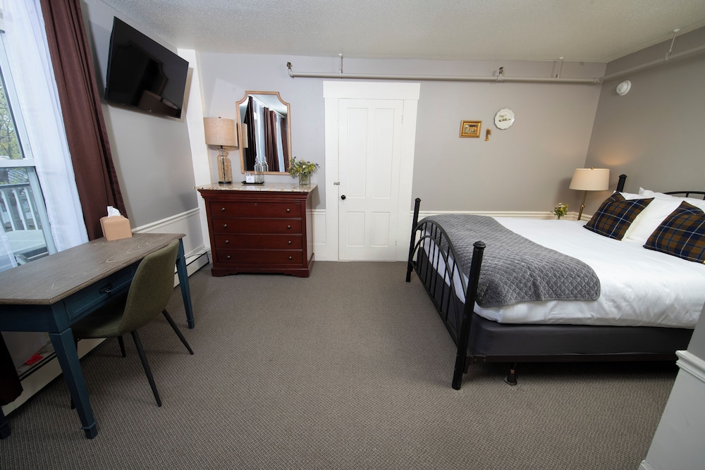 Room, 1 Queen Bed, Connecting Rooms