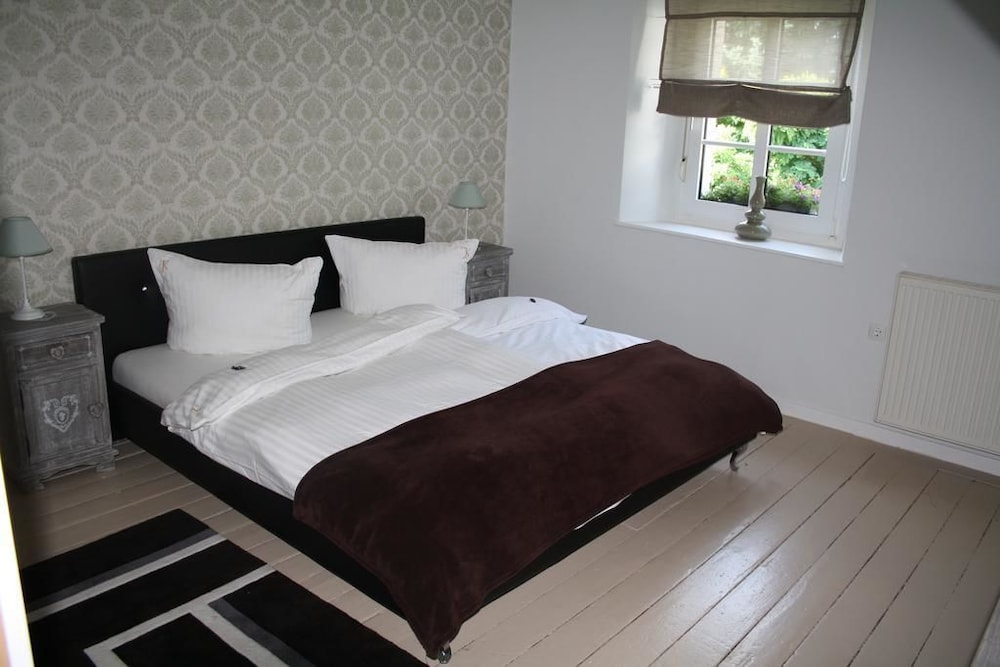 Standard Double Room photo 3