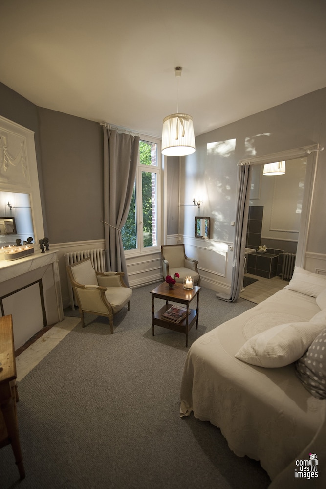 Suite (Médicis) photo 1