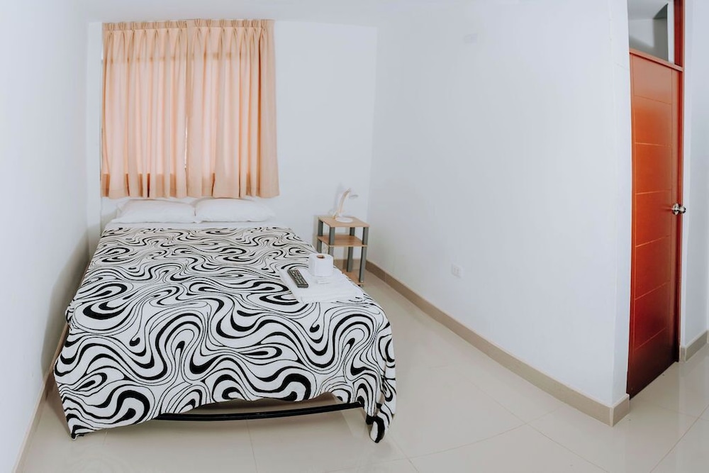 Standard Single Room (107)