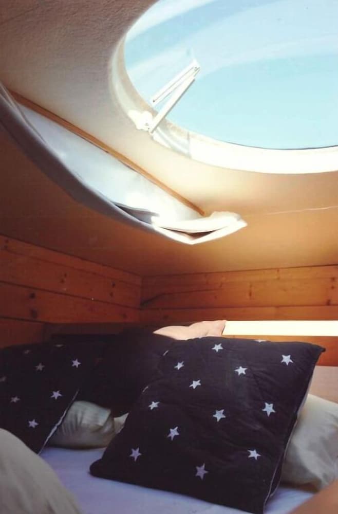 Cabin (Le carré d’étoiles) photo 1