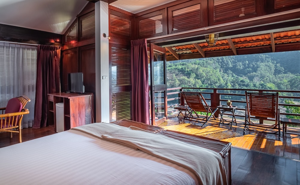 Suite, Balcony photo 3