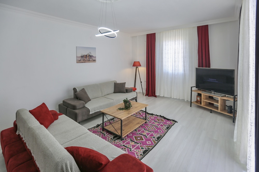 Özkan Apart 2