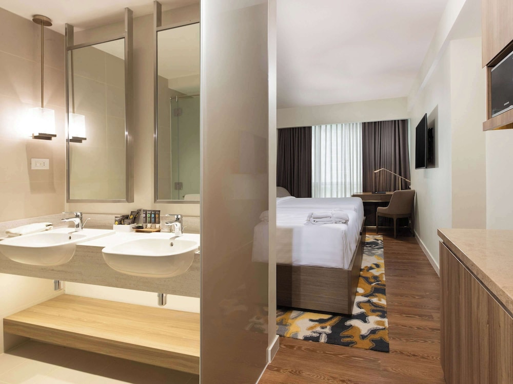 Standard Twin Room, 2 Twin Beds, City View - Photo 3