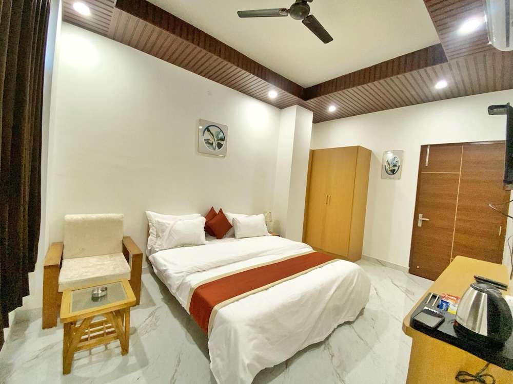 Premium Double Room, Balcony, City View
