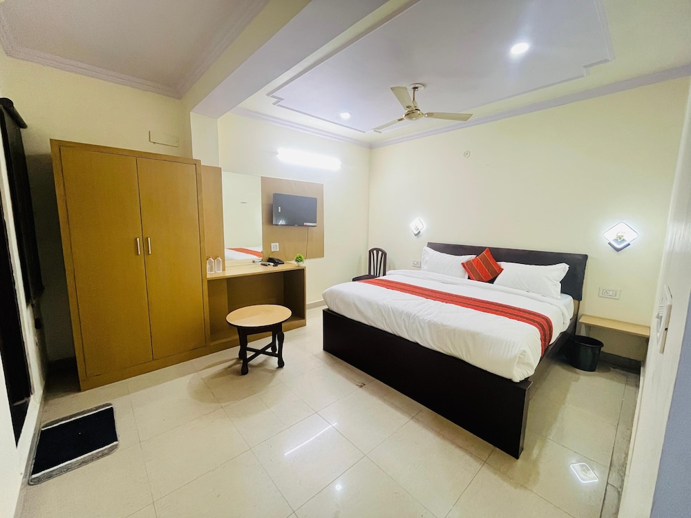 Classic Double Room