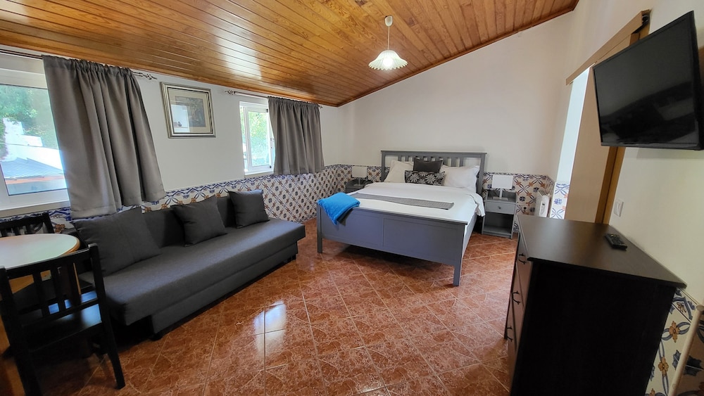Family Studio, 1 Double Bed with Sofa bed, Kitchen photo 1