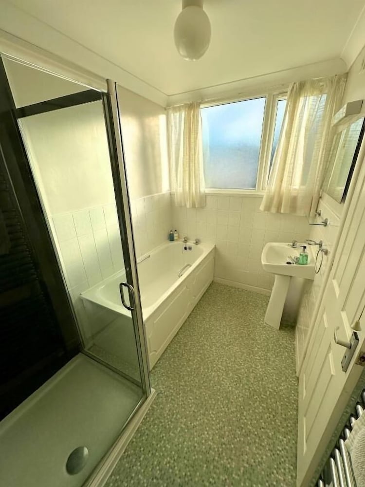 House, 3 Bedrooms, Sea View photo 3