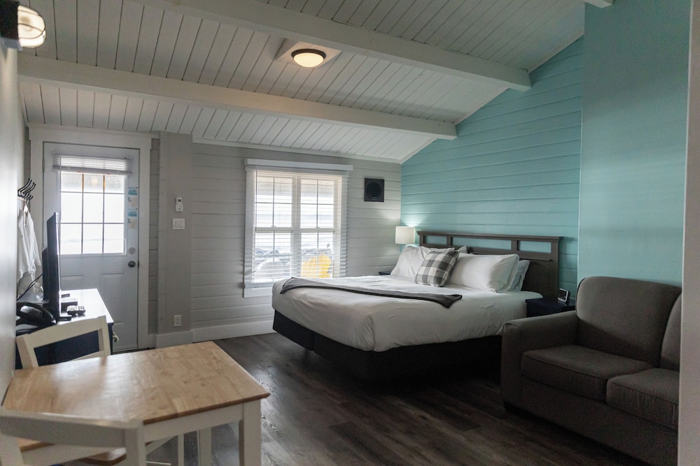 Studio, Beachfront photo 2