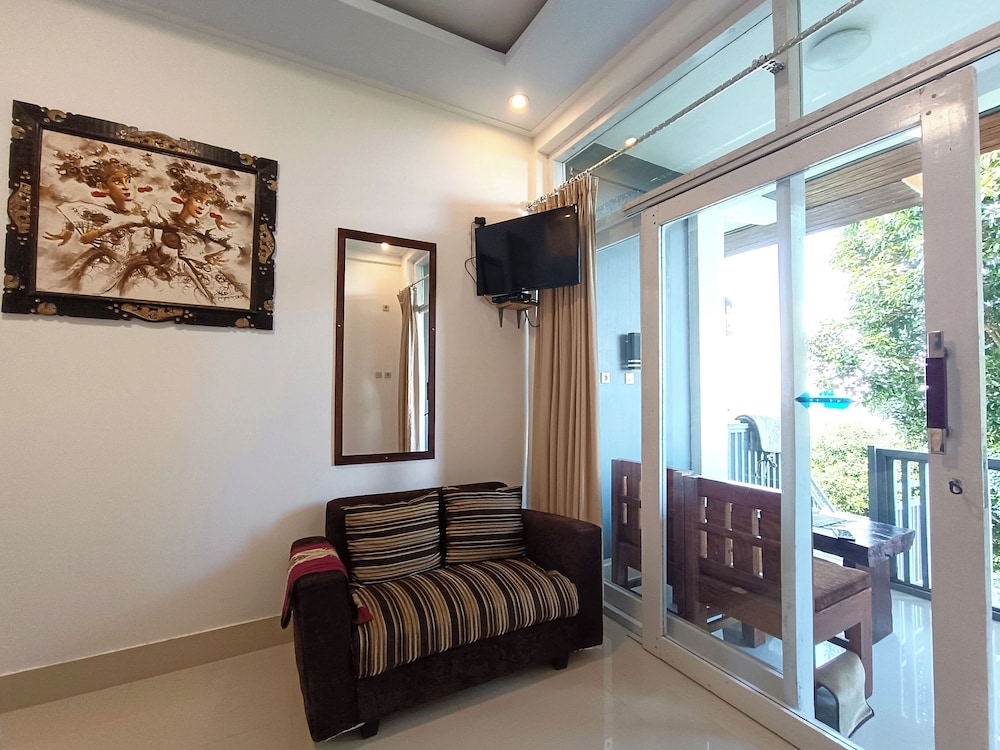 Deluxe Double Room - Photo 17