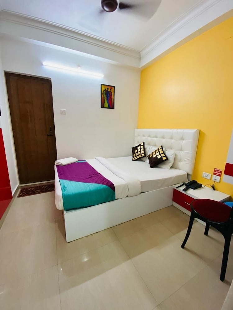 Standard Room photo 2