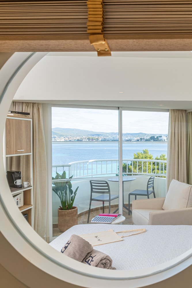 The Loft Sea View - Photo 9