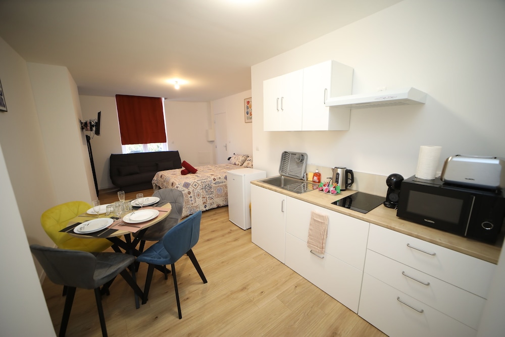 Family Apartment, Garden View photo 3
