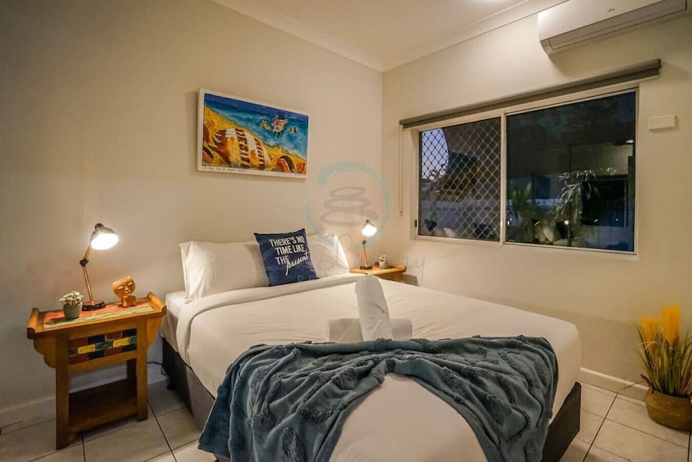 Comfort Apartment photo 1