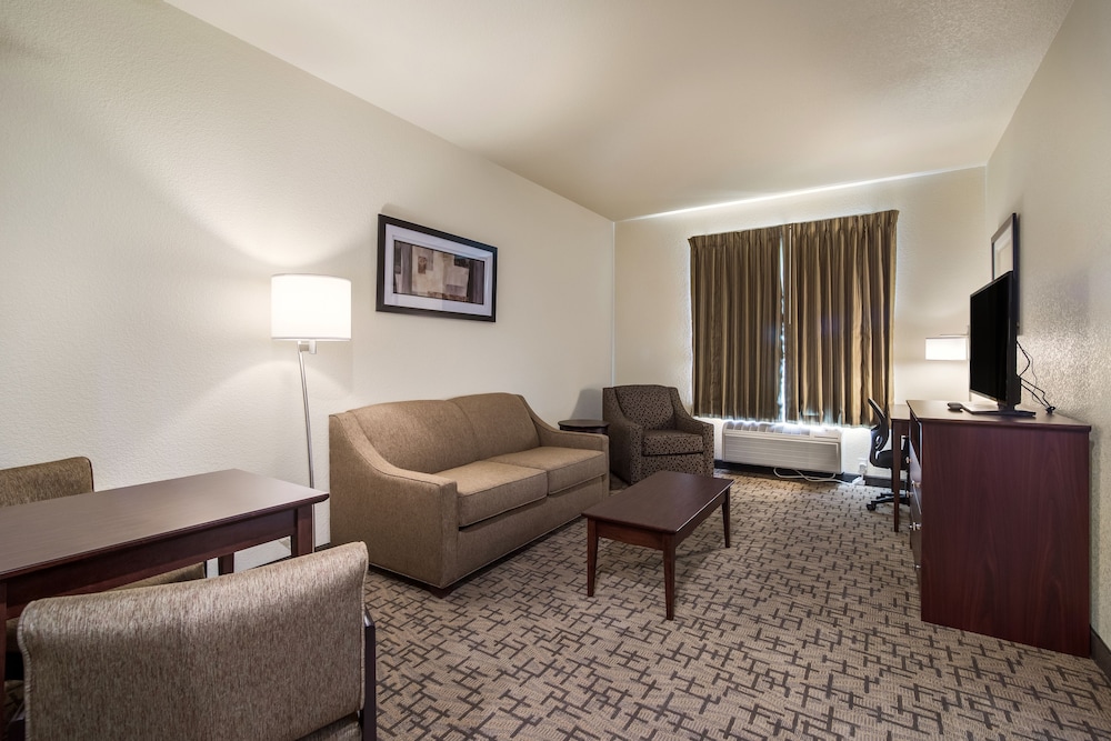 Suite, Multiple Beds, Non Smoking (Extended Stay) photo 1