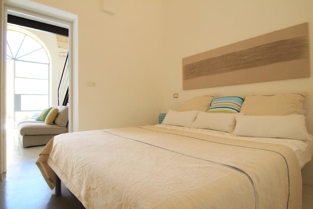 Apartment (2 Bedrooms) photo 2