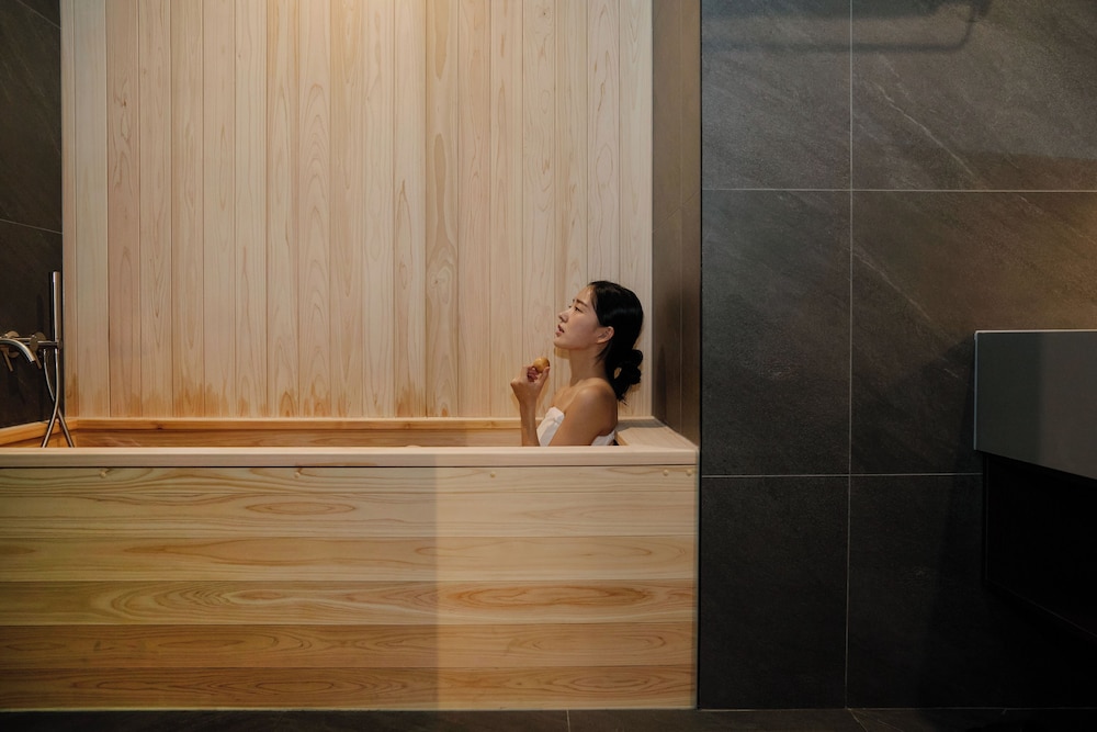 Hinoki Hot spring Deluxe