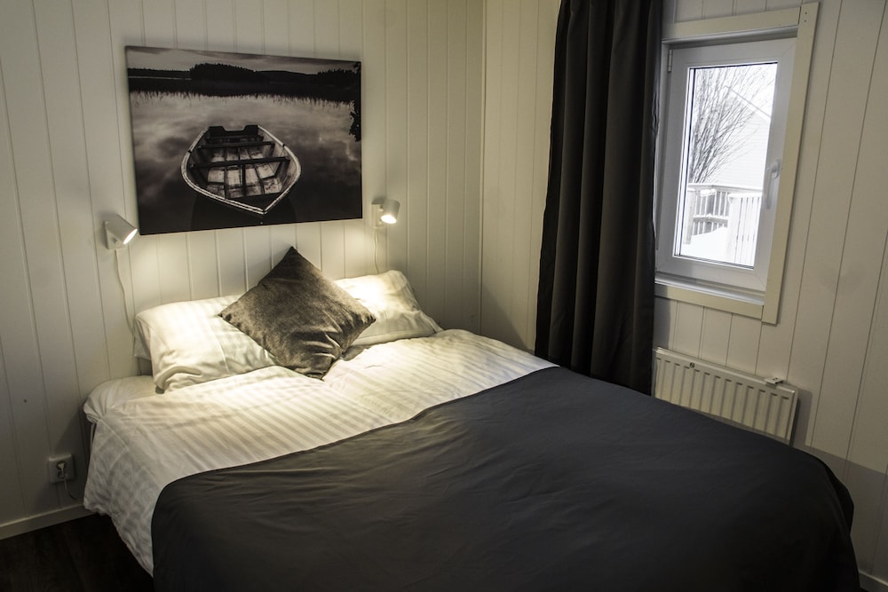 Top Cabin