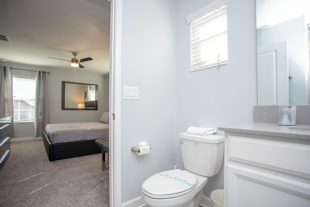 Luxurious 5 Bedroom w Pool Close to Disney 9017 Championsgateresort, 写真 33