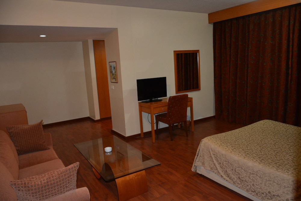 Superior Room, Garden View photo 3