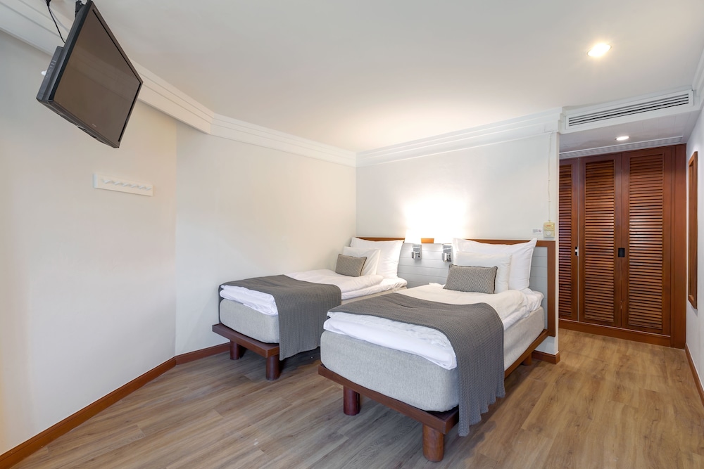 Family Suite - Photo 2
