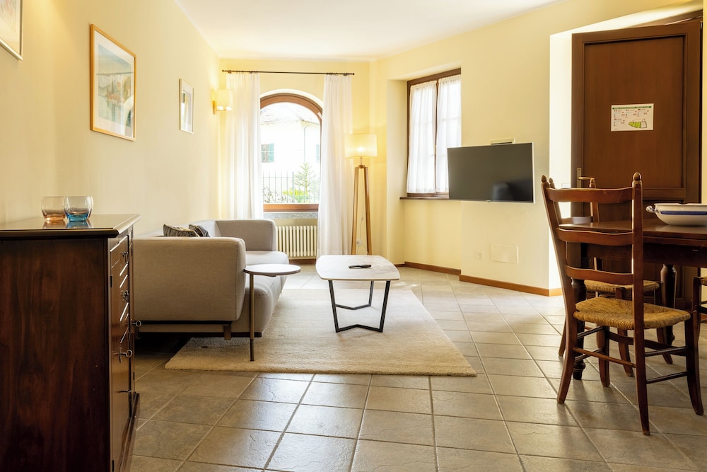 Premium Room, 1 Bedroom, Garden Area photo 3