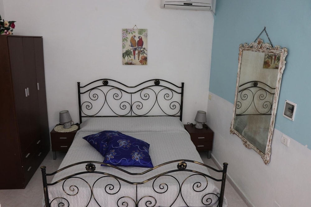 Comfort Apartment photo 2