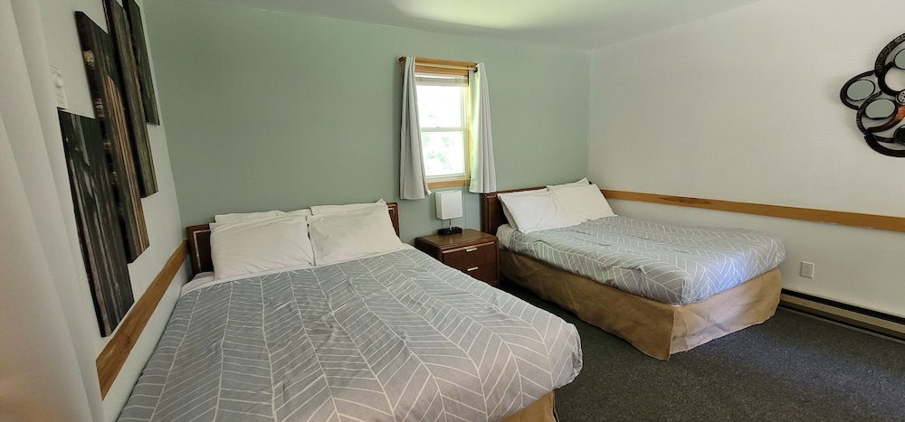 Economy Studio Suite, 2 Double Beds, Non Smoking, Kitchenette photo 1