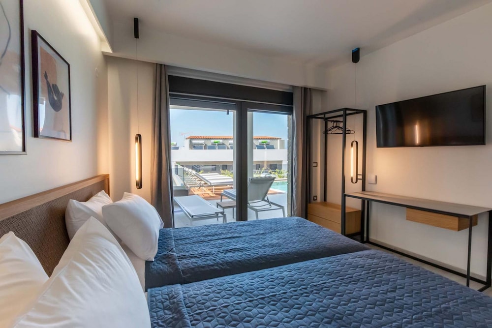 Villa Luna I 100m to Sea Free Heated Pool, Foto 54