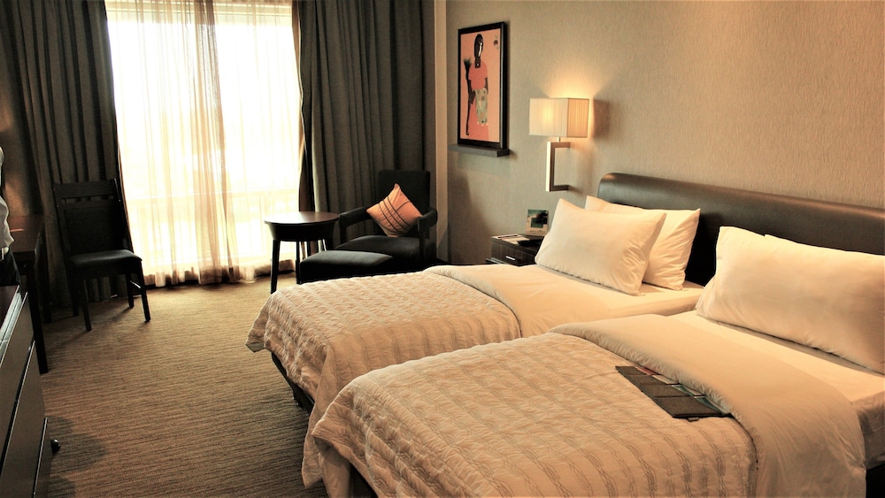 Deluxe Room, 2 Twin Beds, City View - Photo 5