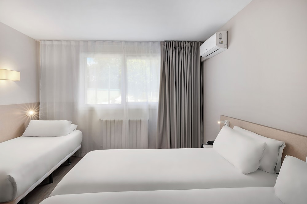 Triple Room - Photo 3