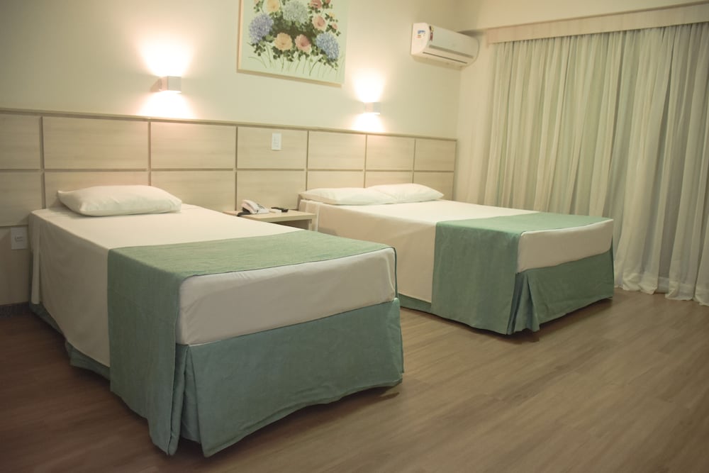 Deluxe Triple Room - Photo 2