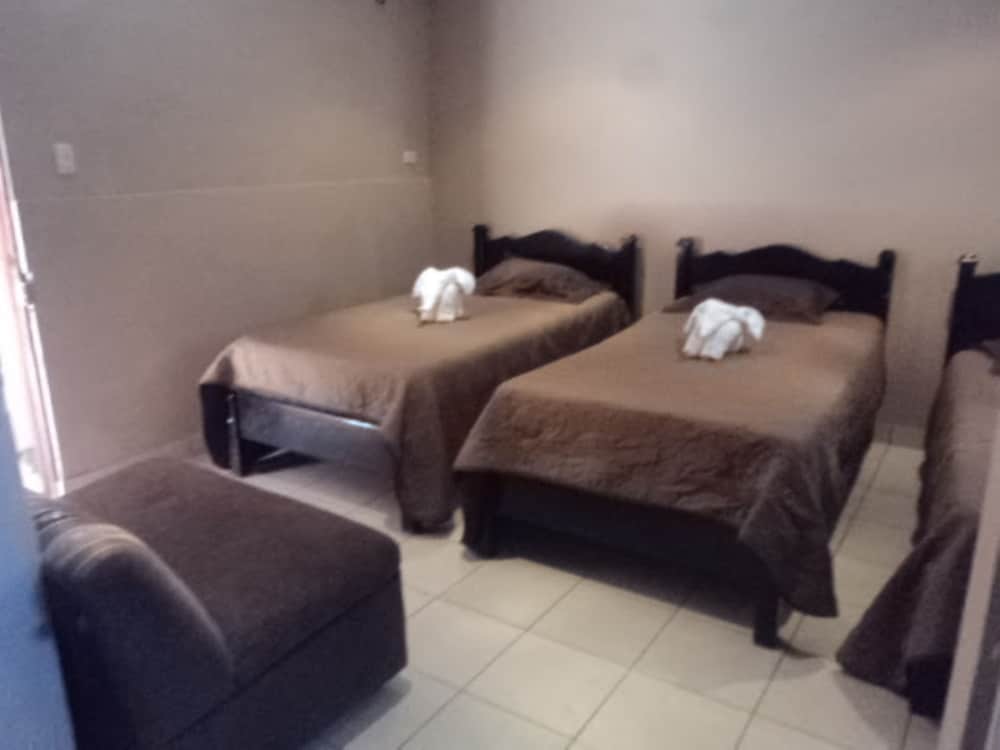 Apartment, 3 Twin Beds photo 3