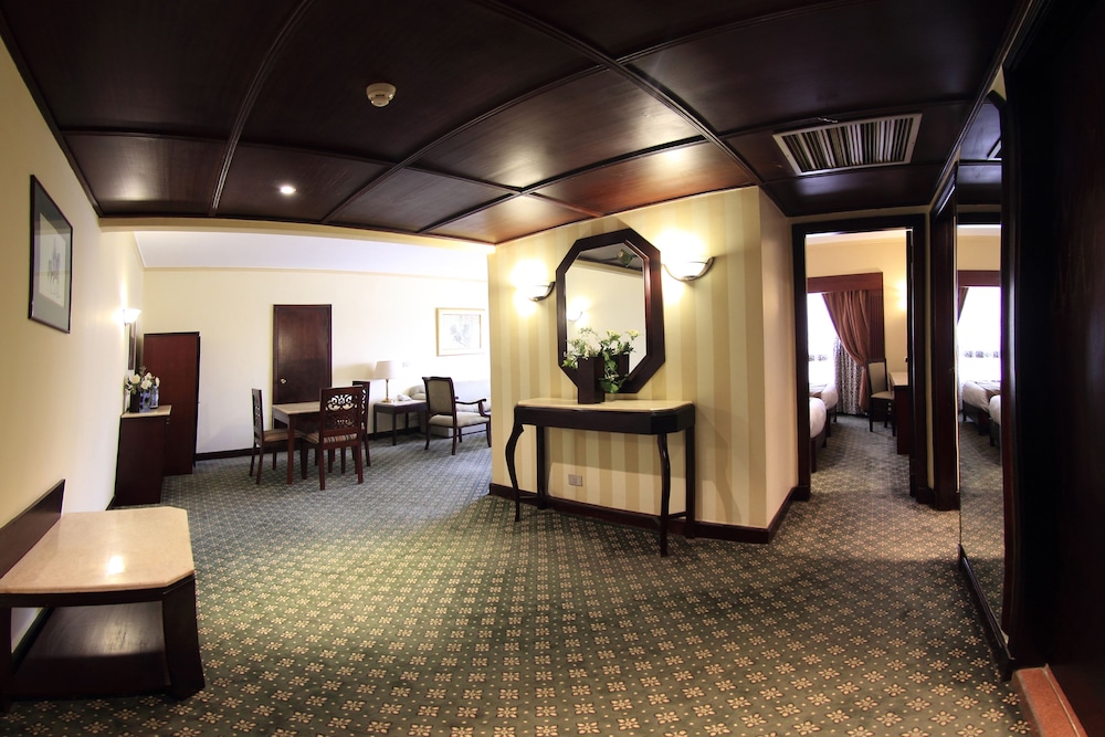 Standard Suite, 3 Bedrooms