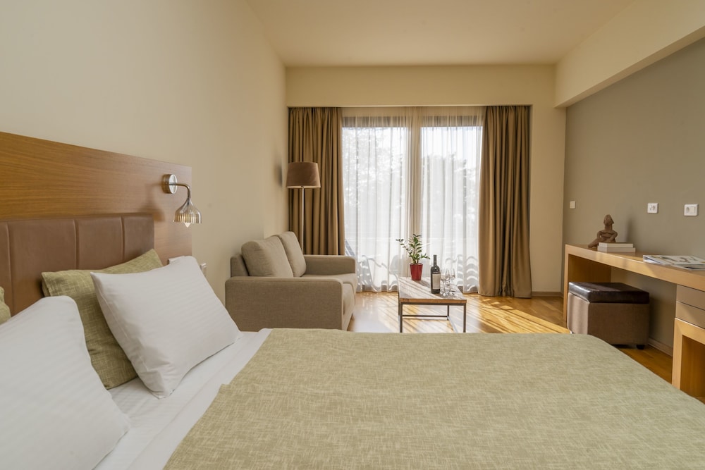 Executive Triple Room - Photo 2