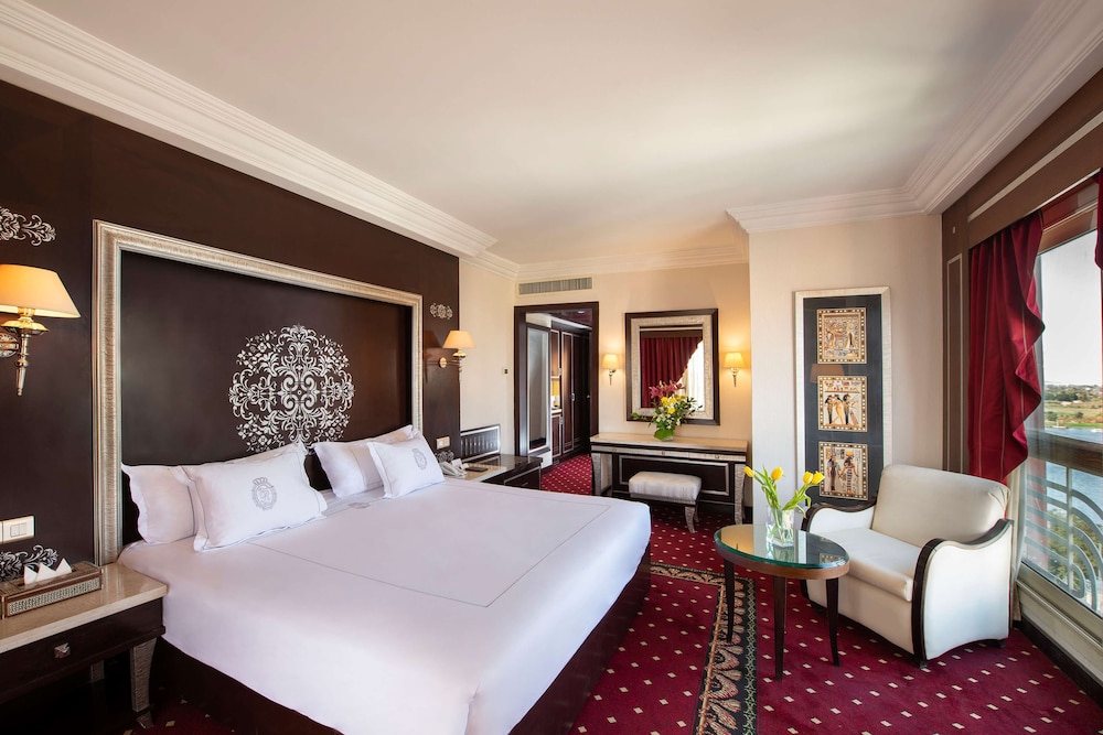 Diplomatic Suite thumbnail 5