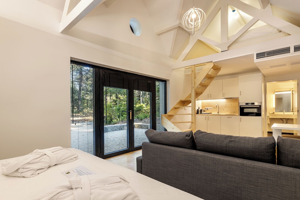 Studio (Eco House Studio)