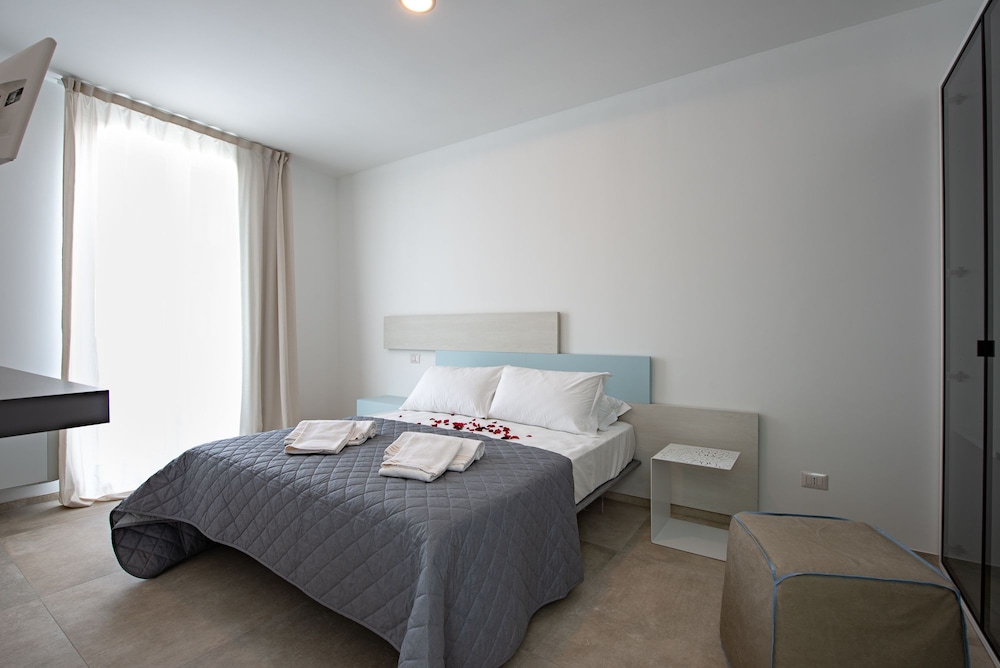 Deluxe Apartment photo 3