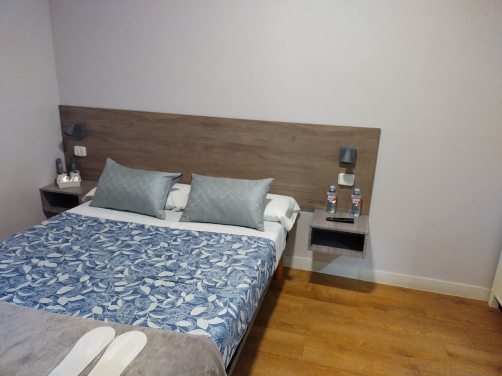 Habitación Individual con baño privado