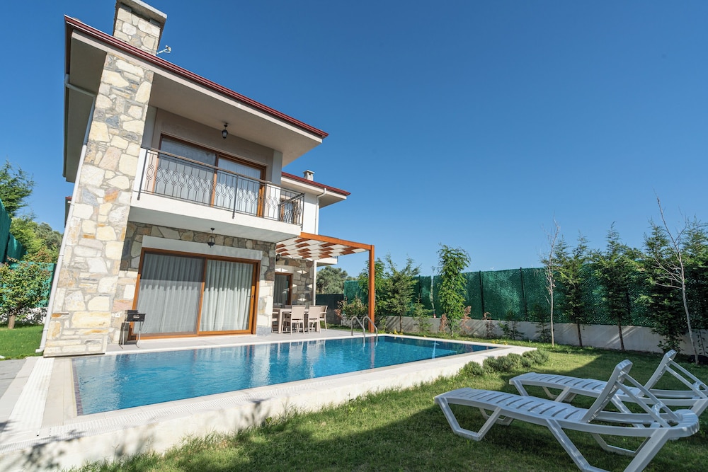 Deluxe Villa, 2 Bedrooms, Mountain View