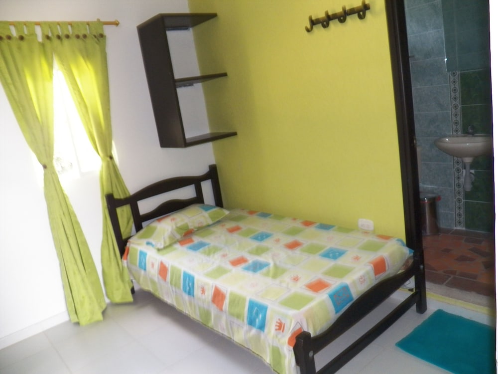 Single Room photo 1