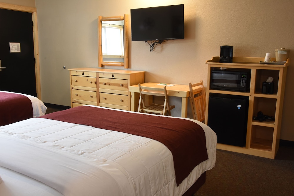 Traditional Suite, 1 Bedroom (Side Building) photo 2