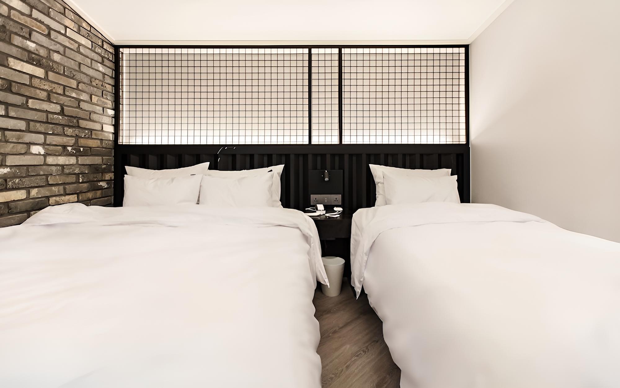 Room (Twin (Wave & Movienet available)) photo 2