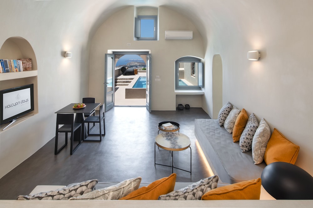 Alkyone Cave Suite, with Private Pool