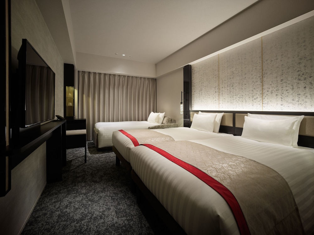 Standard, 2 beds (+ extra), Bathtub, 2 People Use, Non Smoking - Photo 1