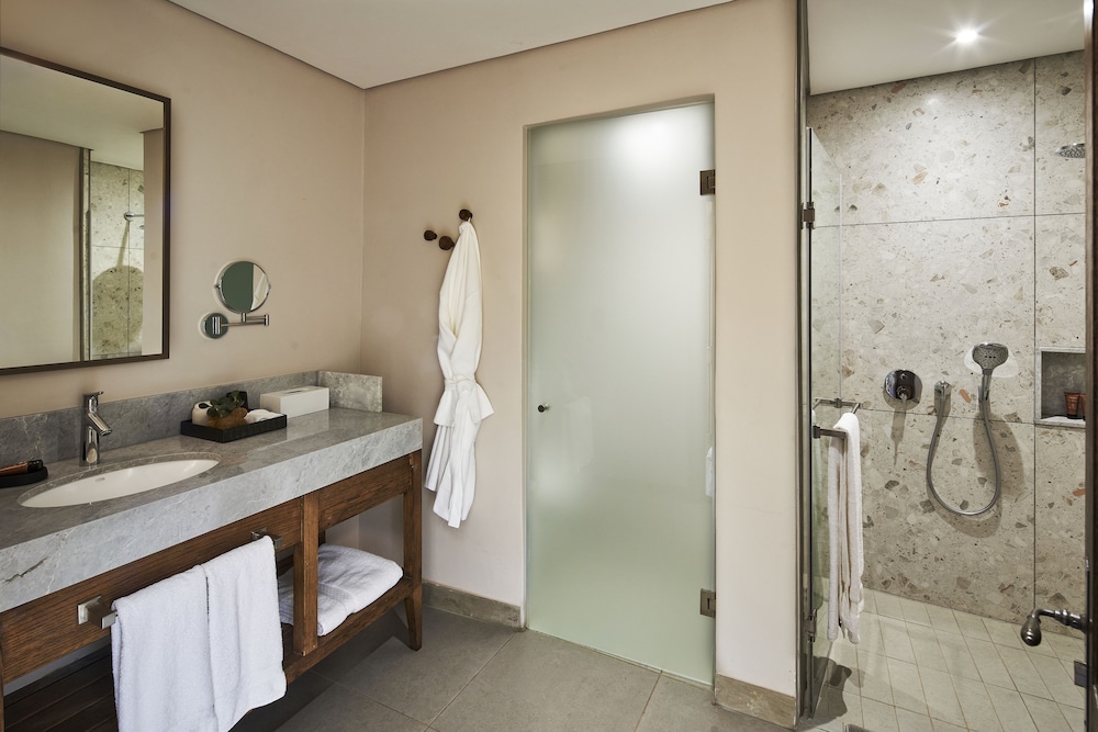 Premium Room - Photo 4